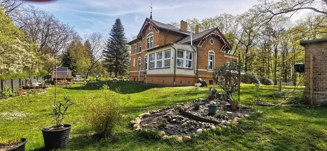 Familyandbike Villa Neupetershain Buitenkant foto